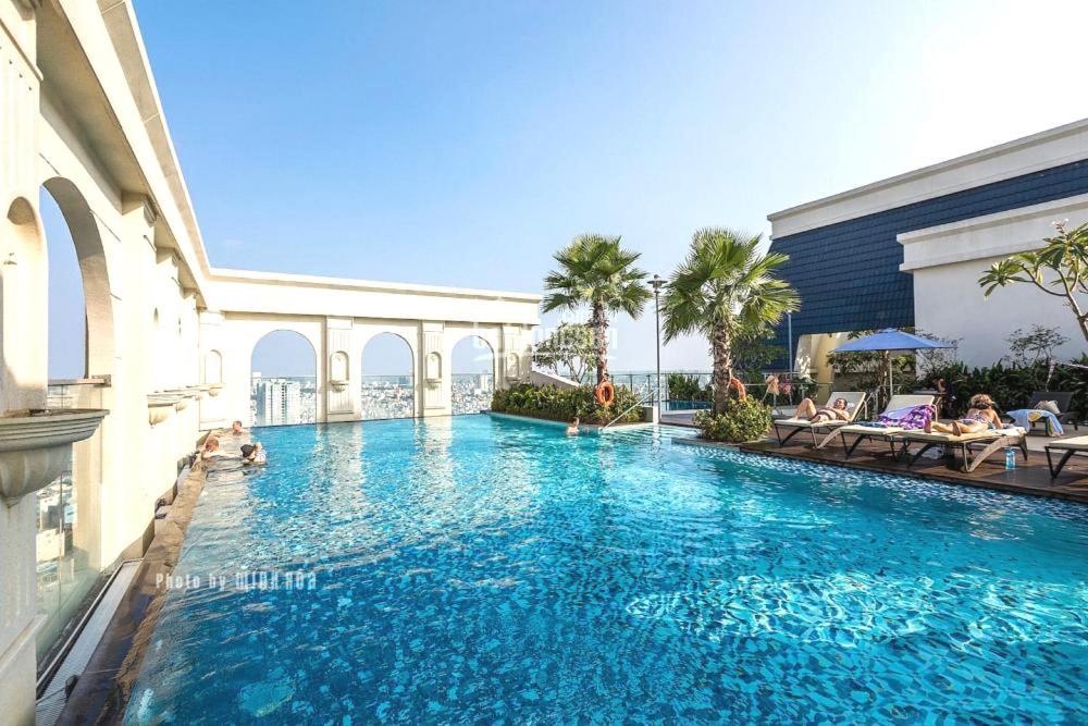 Linda Apartment-icon56-district4-3mins To Center Dtrc1- Infinity Pool- Awesome Rooftop *