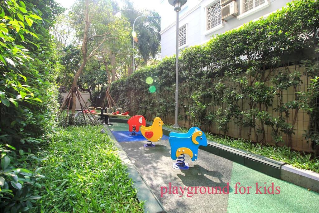 Linda Apartment-icon56-district4-3mins To Center Dtrc1- Infinity Pool- Awesome Rooftop Appartement